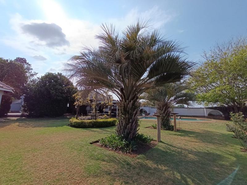 4 Bedroom Property for Sale in Middelburg Eastern Cape